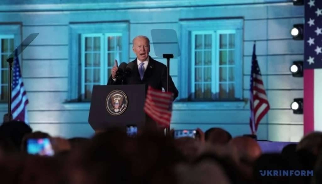 Biden neće napustiti izbornu utrku